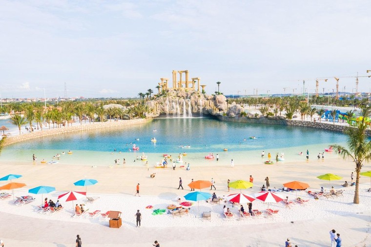 Mang biển về thành phố, siêu đô thị của Vinhomes khuấy đảo thị trường phía Đông Hà Nội ảnh 3