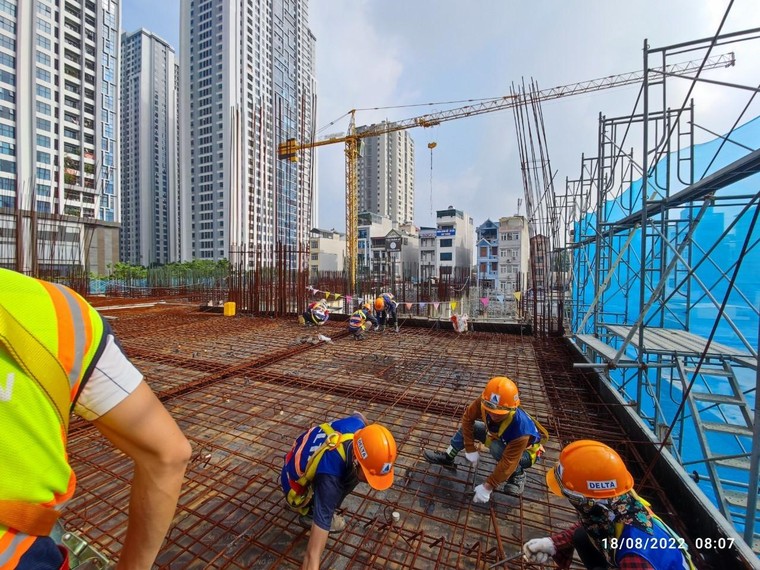 Đẩy nhanh tiến độ thi công khu văn phòng - dịch vụ tại Dự án 136 Hồ Tùng Mậu ảnh 2