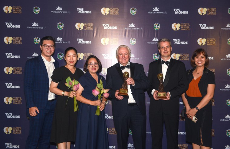 FLC Hotels & Resorts tiếp tục giành ‘cú đúp’ tại giải thưởng danh giá World Travel Awards 2022 ảnh 3