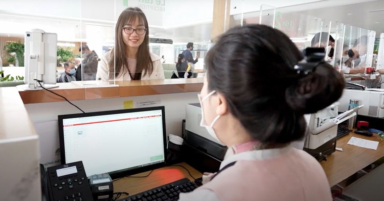 Viettel cung cấp các dịch vụ y tế thân thiện cho người dân ảnh 2