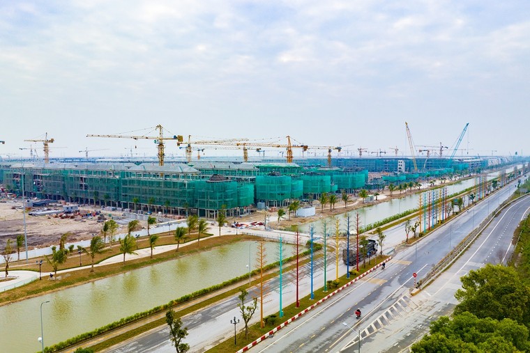 Nhà đầu tư bất động sản thấy 'cơ trong nguy' khi thị trường thanh lọc ảnh 1