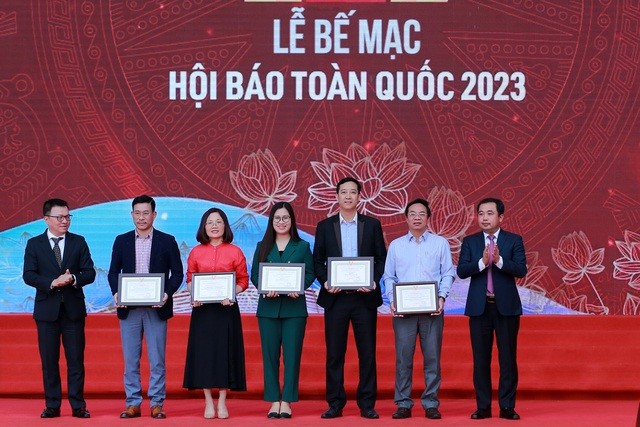 Báo chí phải thay đổi tư duy, cách làm để đẩy nhanh chuyển đổi số ảnh 3