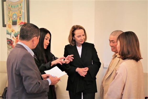 Tơ lụa Việt Nam hoàn toàn chinh phục bạn bè quốc tế tại Italy ảnh 3