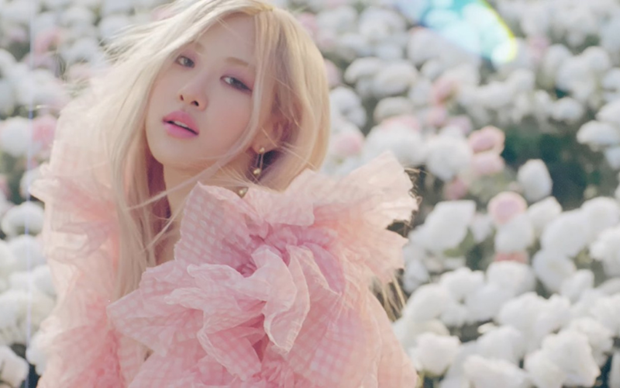 Bốn thành viên BlackPink biến hóa như thế nào khi tách solo? ảnh 3