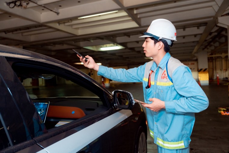 VinFast xuất khẩu 1.879 xe VF 8 tiếp theo tới Bắc Mỹ ảnh 4