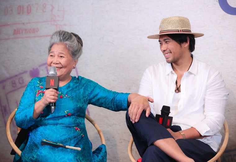 Bức thư tình đến Việt Nam: Dàn sao ‘A Tourist’s Guide To Love’ hội ngộ ảnh 3