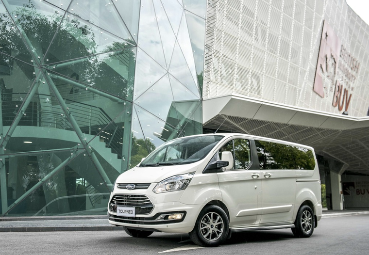 Xe Mỹ giảm giá sâu tới 120 triệu đồng tại thị trường Việt Nam ảnh 9