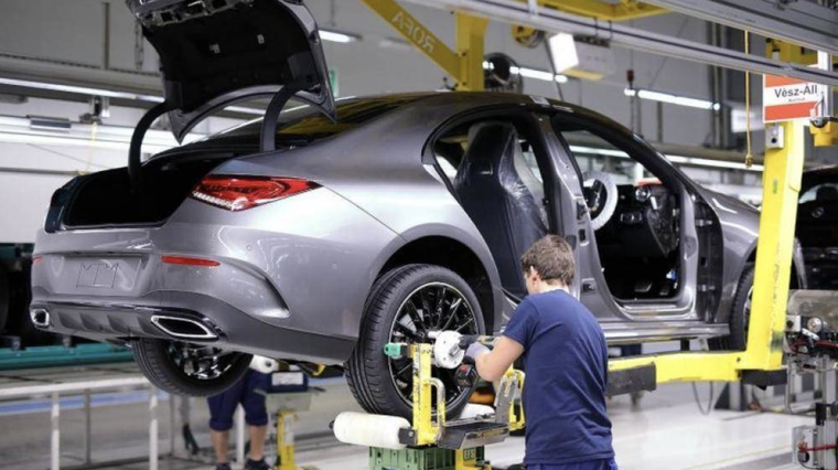 Trung Quốc sẽ cấm cửa xe Đức nếu Huawei bị gây khó khăn ở nước này ảnh 1