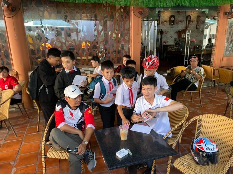 Tô Hà Đông Nghi sẽ vẫn tiếp tục 'Đi Ngông'? ảnh 4