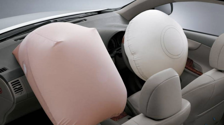 Túi khí ô tô nguy hiểm ra sao khi không nắm rõ đặc tính của nó ảnh 2