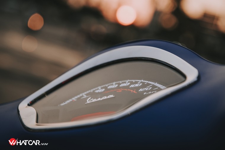 Vespa GTS150 Sport – Sự tổng hòa hoàn hảo ảnh 10