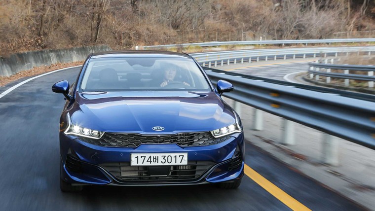 Kia Optima 2021 - Sự thay đổi đầy thuyết phục ảnh 8