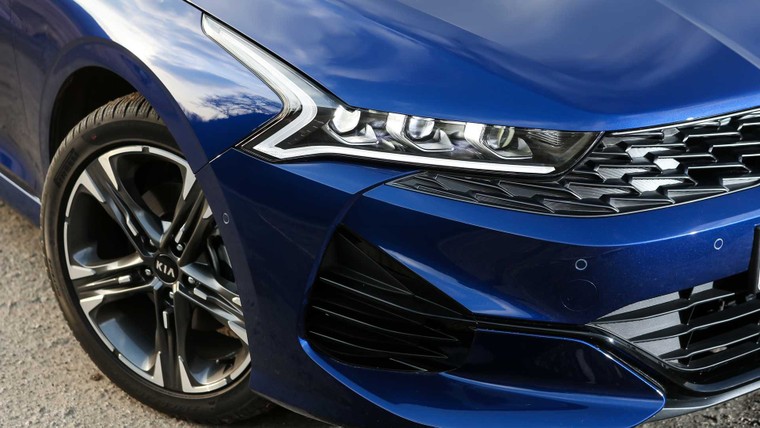 Kia Optima 2021 - Sự thay đổi đầy thuyết phục ảnh 3