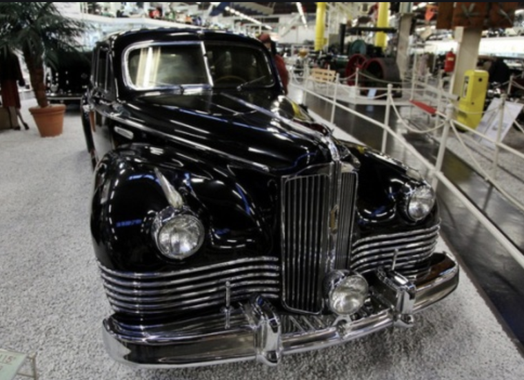 Xe của lãnh tụ Liên Xô Stalin đã bị mất trộm ảnh 2