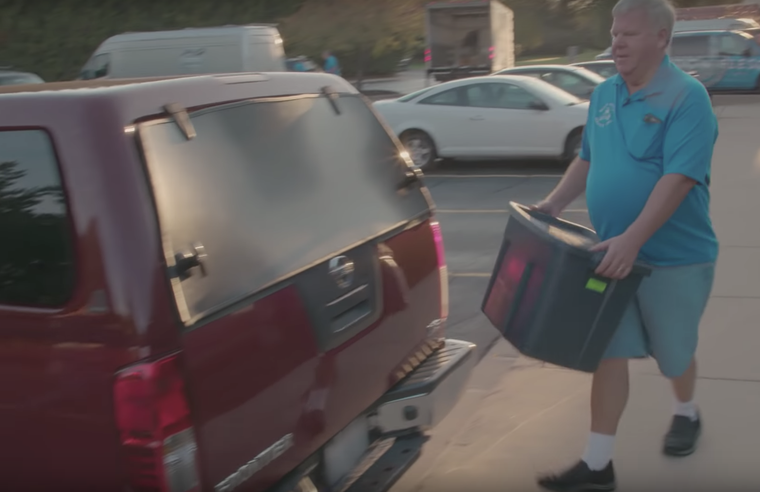 Chiếc bán tải Nissan Frontier vẫn chạy tốt sau 1,6 triệu km và 13 năm chở hàng ảnh 1