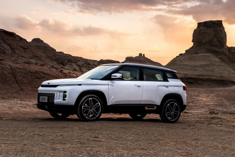 Geely Icon - SUV Trung Quốc có khả năng chống lại virus Corona ảnh 11