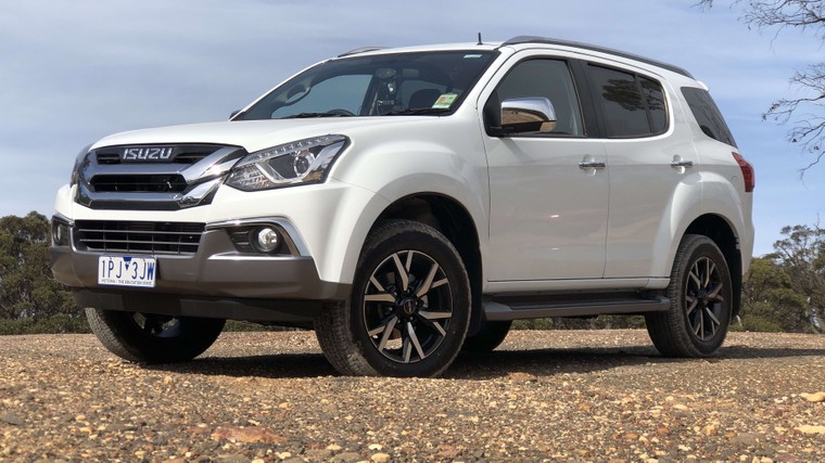 Bảng giá Isuzu tháng 3 - ưu đãi đến 230 triệu đồng ảnh 3