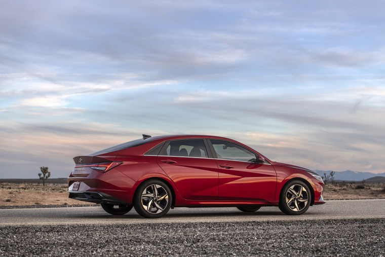 Loạt hình ảnh Hyundai Elantra vừa ra mắt ảnh 4