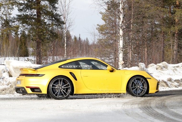 Porsche 911 Turbo S 2021 lộ ảnh thật cả 2 phiên bản Coupe và Convertible ảnh 2
