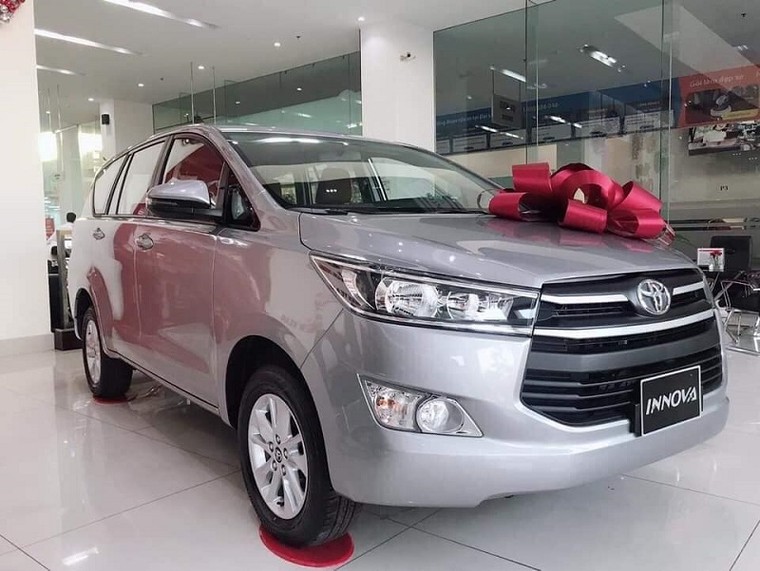 Bị Mitsubishi Xpander chiếm ngôi vương, Toyota Innova quyết giảm giá cạnh tranh ảnh 1