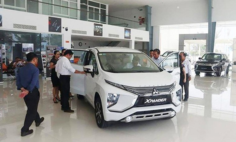 VAMA xin giam 50% phi truoc ba oto vi dich Covid-19-Hinh-2