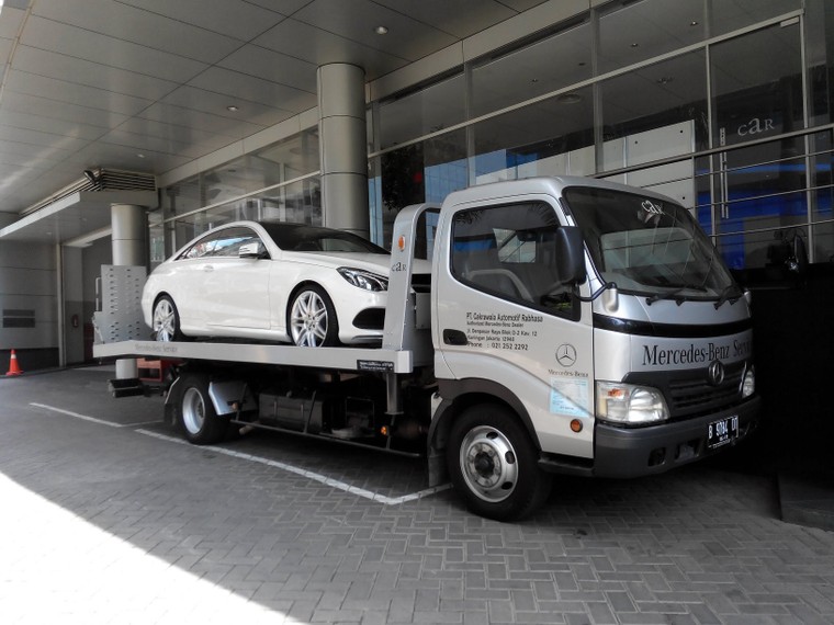 Mercedes Benz triển khai giao xe tận nhà cho khách hàng tại Đức ảnh 2