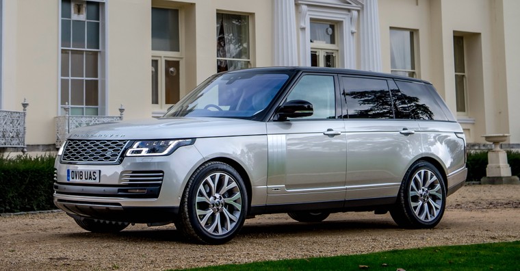 Đâu là cái tên hàng đầu trong những chiếc SUV siêu sang cỡ lớn? ảnh 13