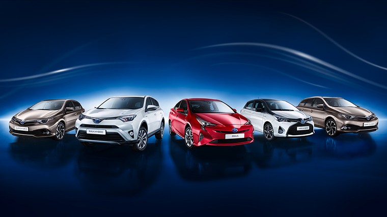 Toyota đã bán được 15 triệu xe hybrid trên toàn cầu ảnh 2