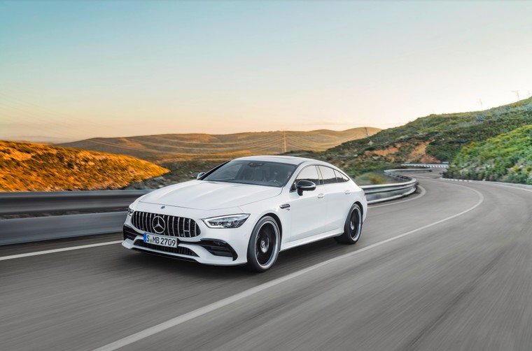 Mercedes-AMG GT 53 4MATIC+ Chiếc Coupe 4 cửa mạnh mẽ và quyến rũ ảnh 8