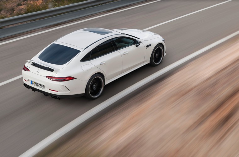 Mercedes-AMG GT 53 4MATIC+ Chiếc Coupe 4 cửa mạnh mẽ và quyến rũ ảnh 10