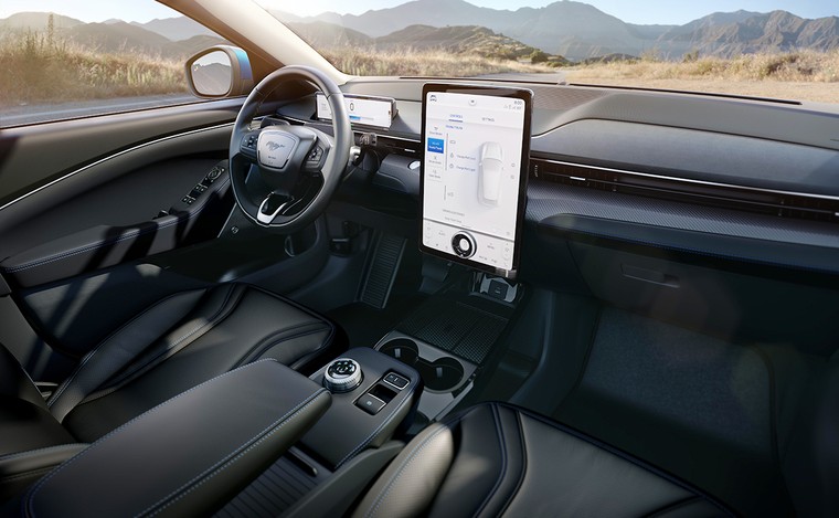 Ford Mustang Mach-E sẽ được cập nhật từ xa như điện thoại ảnh 2