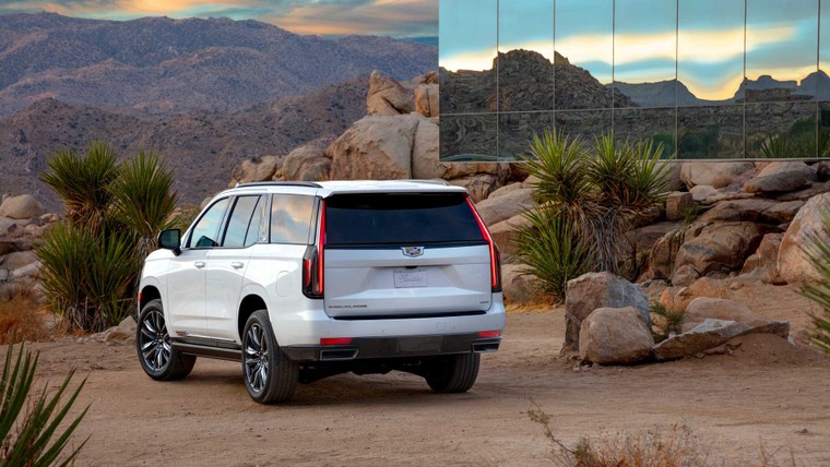 Cadillac Escalade 2021 chỉ 'ngốn' gần 14l/100km ảnh 3