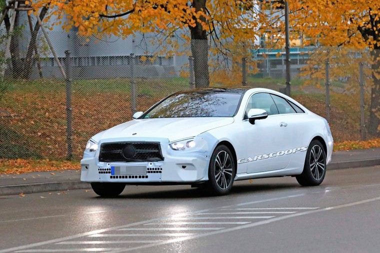 Mercedes E-Class Facelifted 2021: tiếp tục lộ diện nội thất ảnh 4