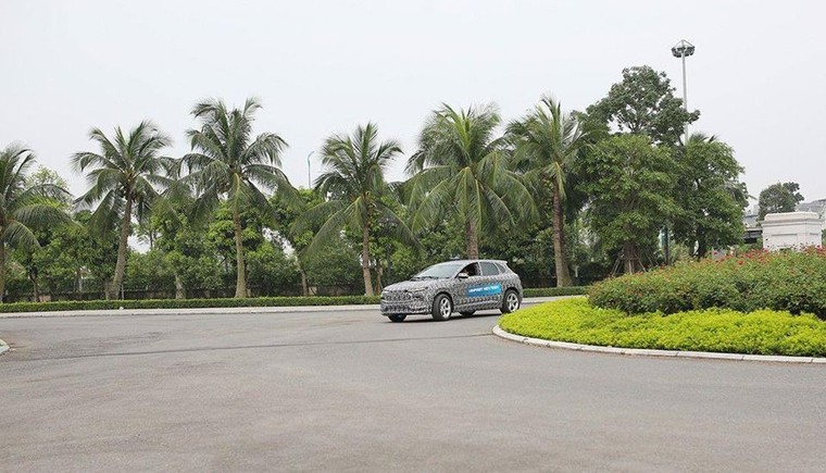  Ô tô điện đầu tiên của Vinfast lộ diện ảnh 3