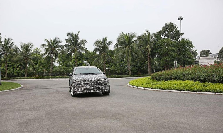  Ô tô điện đầu tiên của Vinfast lộ diện ảnh 1