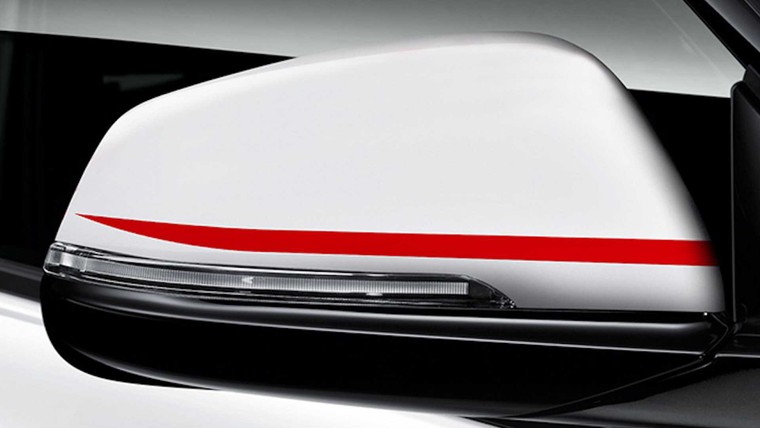 BMW X2, 3 Series, Z4 phiên bản 'Mặt Trời mọc' ảnh 1