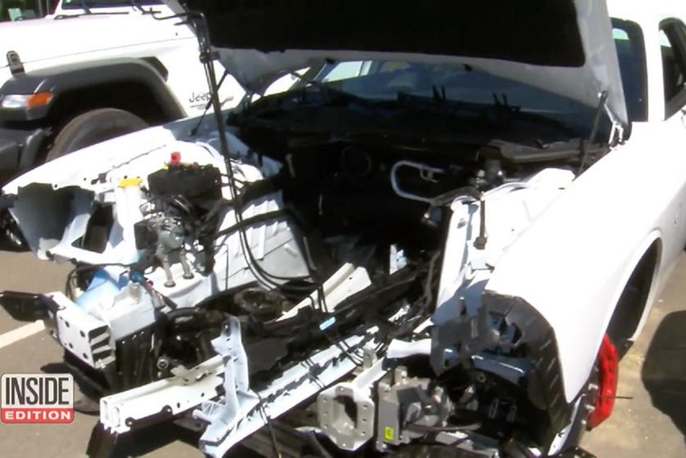 Nhiều đại lí xe ô tô tại Mỹ bị người biểu tình tấn công