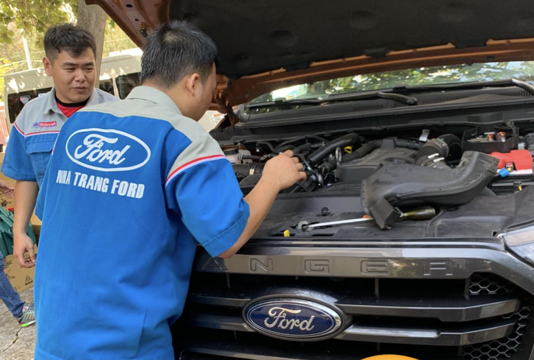 Ford Việt Nam tăng thời gian bảo hành đối với việc sửa chữa ngấm dầu tại nắp bưởng cam của xe trang bị động cơ 2.0L ảnh 1