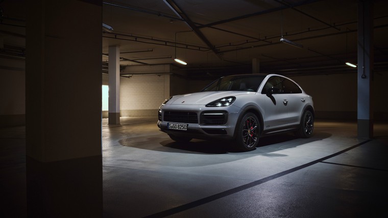 Ra mắt Porsche Cayenne GTS 2021: Động cơ V8 Turbo kép, 454 mã lực ảnh 5