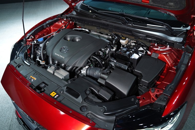 Việt Nam chính thức đón 3 phiên bản Mazda6 ảnh 7