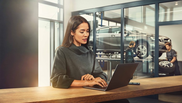 Mercedes Benz ra mắt dịch vụ hỗ trợ 24H giúp khách hàng yên tâm trên mọi cung đường ảnh 4