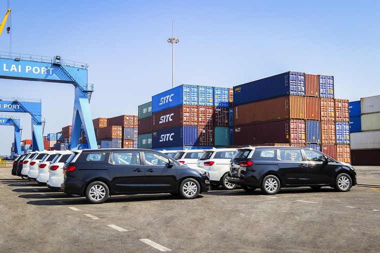 THACO tiếp tục xuất khẩu ô tô ra thị trường nước ngoài ảnh 2