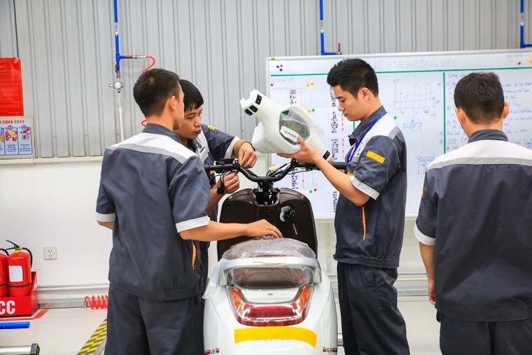 Xe điện Vinfast đã vượt qua những bài kiểm gì trước khi đến tay khách hàng ảnh 3