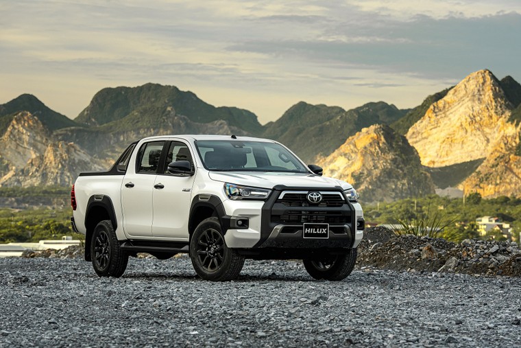  Toyota Hilux 2020 được ra mắt tại Việt Nam có giá bán từ 628 triệu ảnh 1