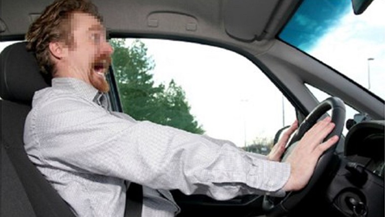 Tài xế ô tô thường gặp vấn đề gì liên quan tới sức khỏe