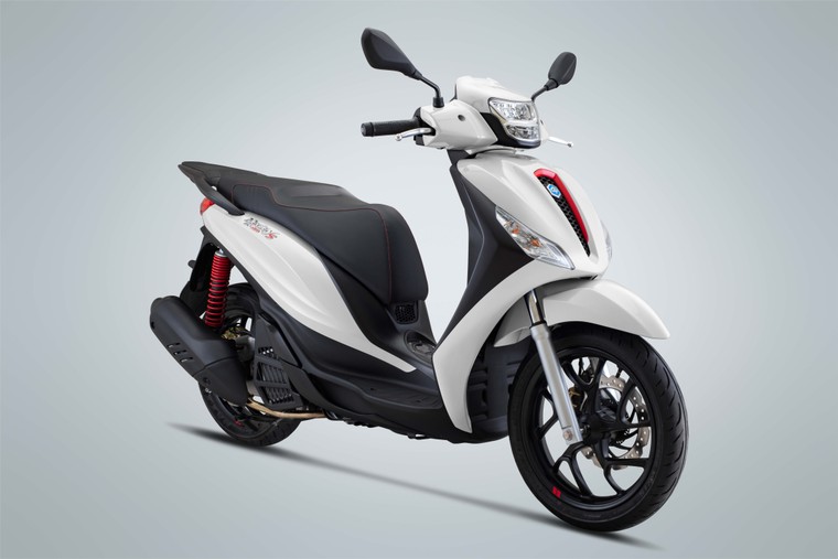 Piaggio Việt Nam giới thiệu ưu mới dành cho khách hàng mua xe Piaggio Medley 2020 ảnh 3