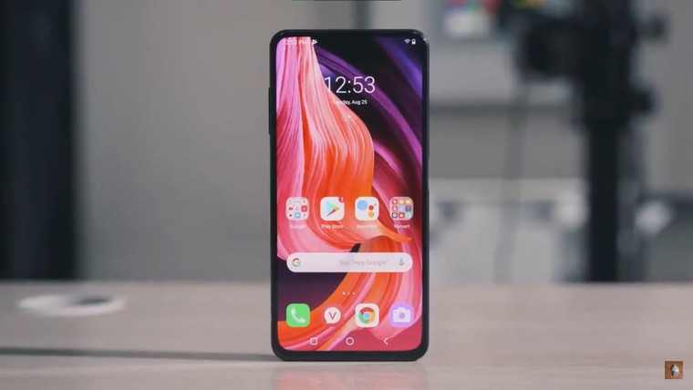 Vsmart Aris Pro camera ẩn dưới màn hình sẽ được bán ra vào tháng 10 ảnh 1