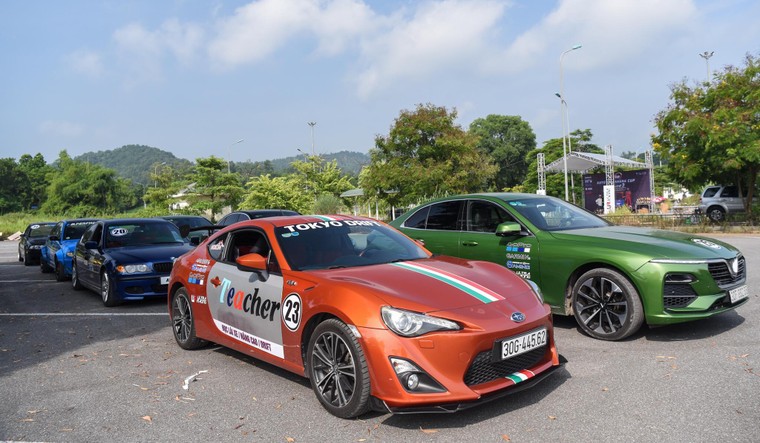 Vinfast LUX A thua Mercedes A45 AMG trong cuộc đua Gymkhana duy nhất ở Việt Nam ảnh 2