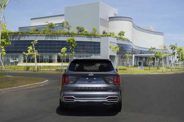  Kia Sorento Allnew - nhiều phiên bản, giá từ 1.079 tỷ đồng ảnh 9