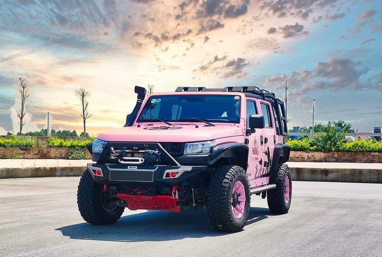 Baic BJ40 phiên bản độ màu hồng đầy mê hoặc ảnh 2